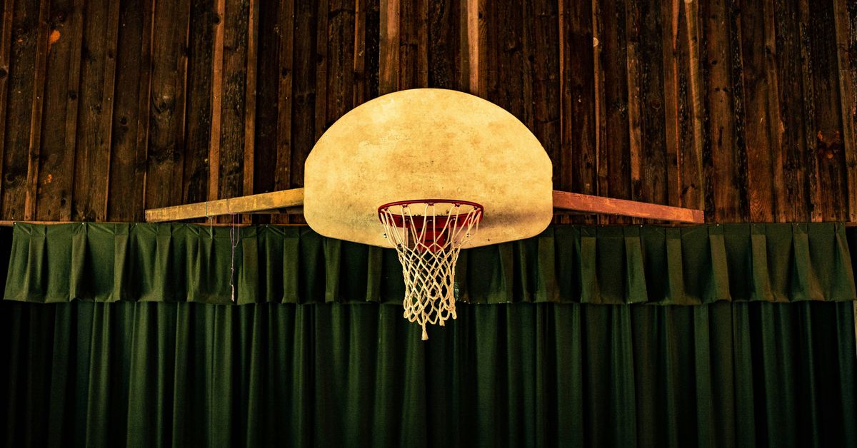 Effective Strategies for Coaching Competitive Teams